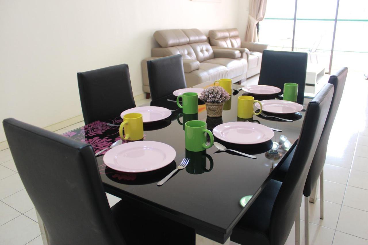 Apartment 5 Bedrooms Penthouse 3 Bedrooms Marina Court