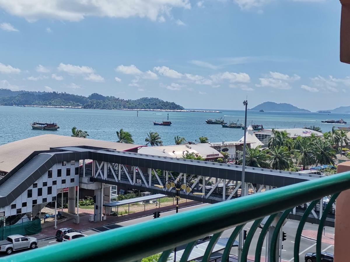 Apartment 5 Bedrooms Penthouse 3 Bedrooms Marina Court Kota Kinabalu
