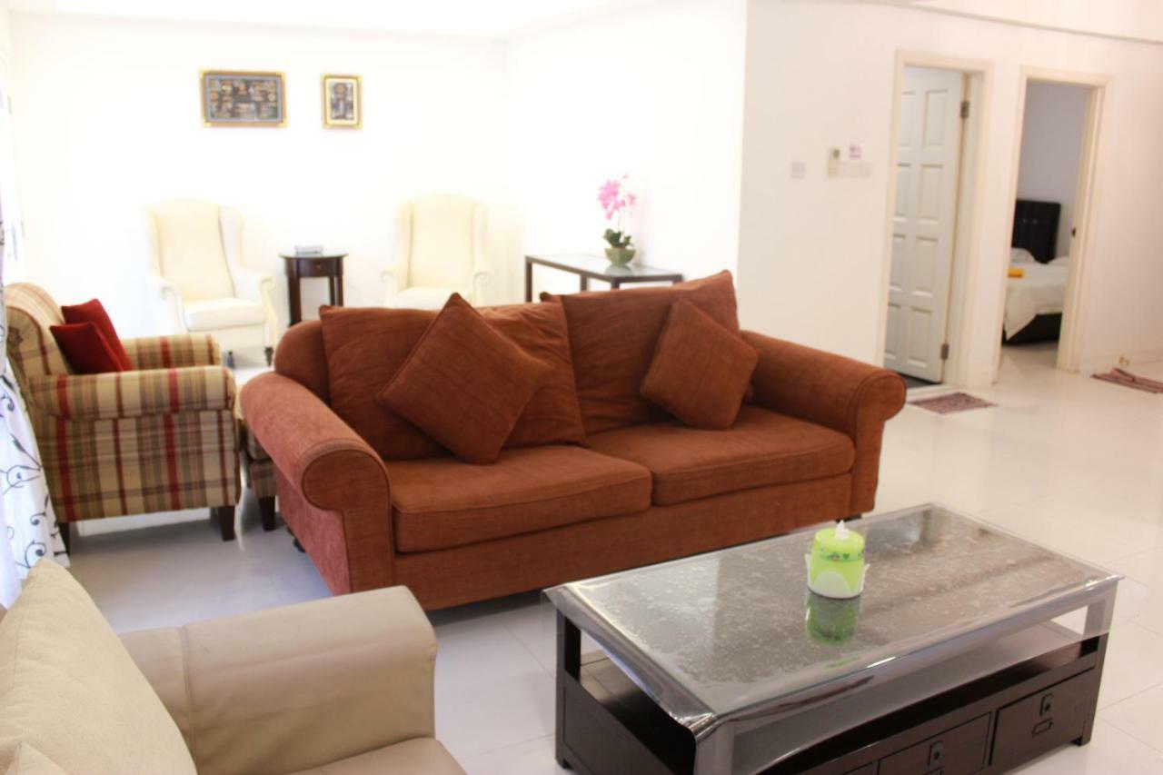 Apartment 5 Bedrooms Penthouse 3 Bedrooms Marina Court