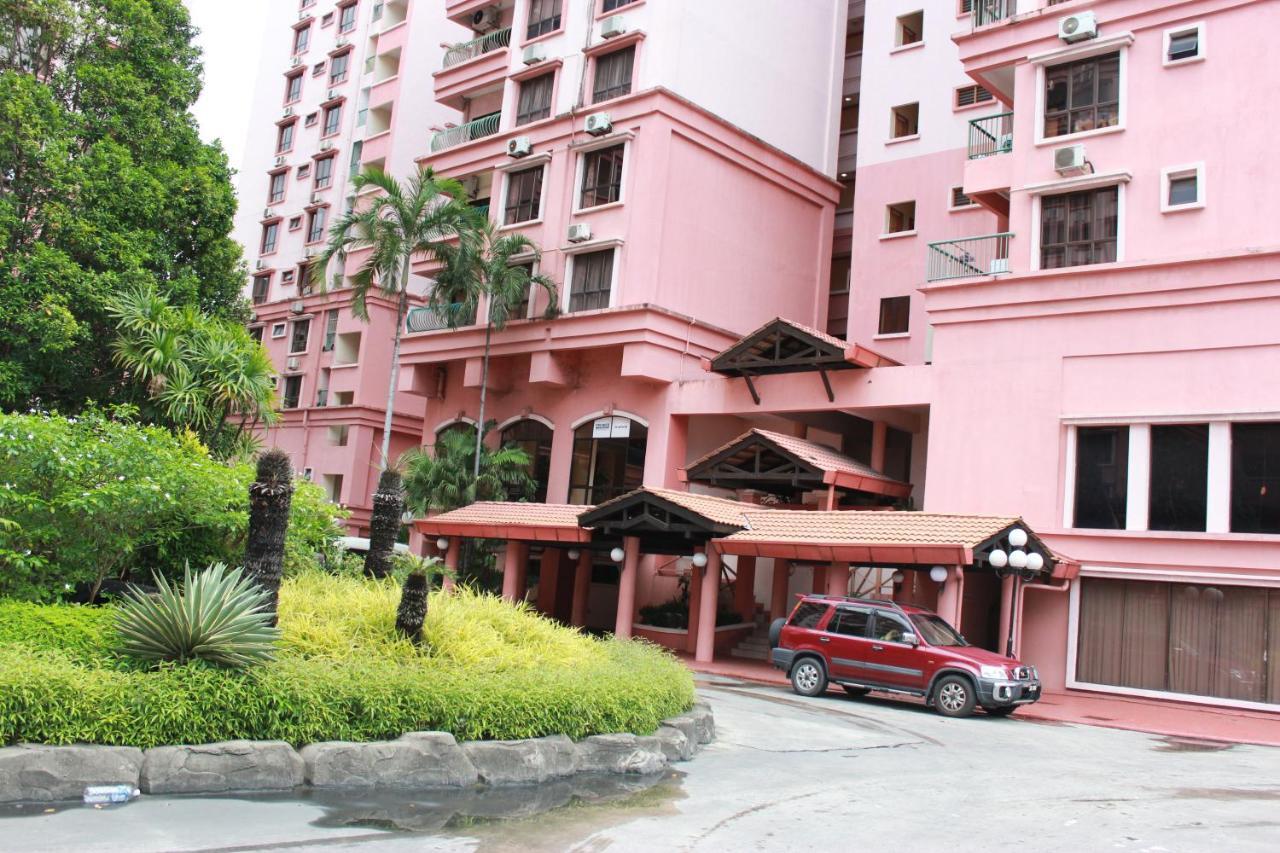 5 Bedrooms Penthouse 3 Bedrooms Marina Court Apartment Kota Kinabalu